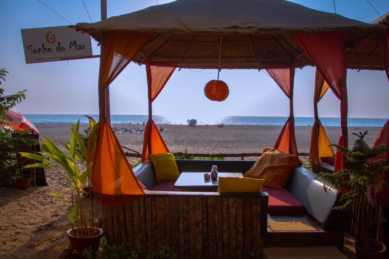 מלון אגונדה Sonho Do Mar מראה חיצוני תמונה